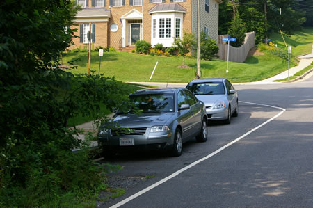 After crossing Pohick Creek on Hooes Rd. turn left at the asphalt trail prior to Pohick Ridge Ct.