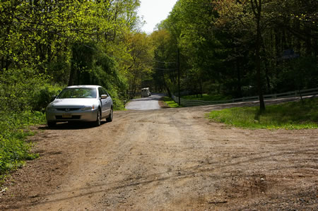 The walk ends back at Hunters Valley Road and Leeds Rd.