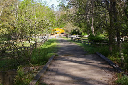 After crossing the bridge over Difficult Run turn right to get on the Cross County Trail.