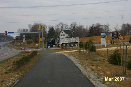 Turn right onto the gravel trail just prior to Lorton Rd.