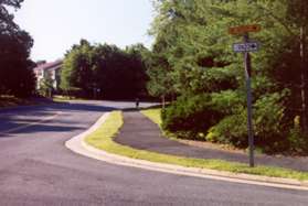 The trail crosses Moss Point Ln.