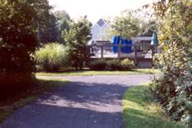 Turn left at the trail next to the swimming pool.