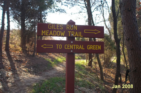 The trail to the left to Central Green was blocked  near Central Green (see map) as of March 2008.