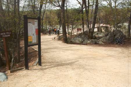 This sign marks the trail to the falls overlook.  Turn left to follow the trail.