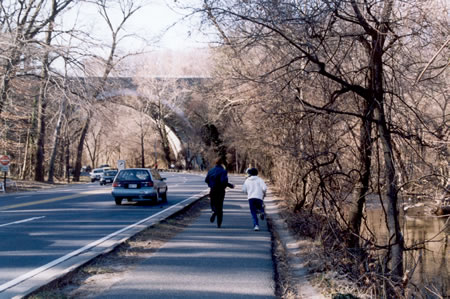 The path goes under Massachusetts Av.