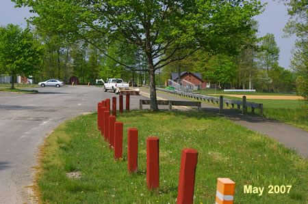 The return to the parking area ends the walk.