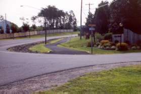 Continue along the asphalt trail along Sugarland Rd on the far side of Bandy Run Rd.